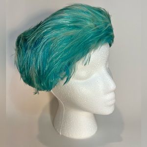 True Vintage Eurona of Belgium 1960s feathered hat.
